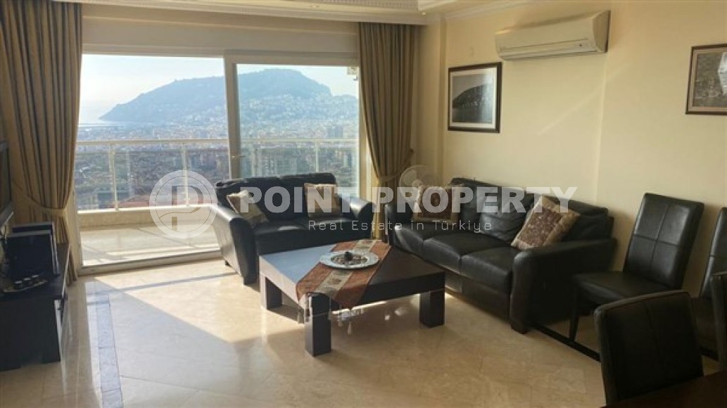 Large duplex apartment on the 3rd floor with an attic, with luxurious panoramic views of the sea and the Alanya fortress-id-4848-photo-1