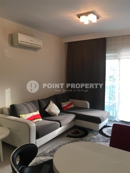 Small cozy apartment with one bedroom in the center of Alanya-id-5220-photo-1