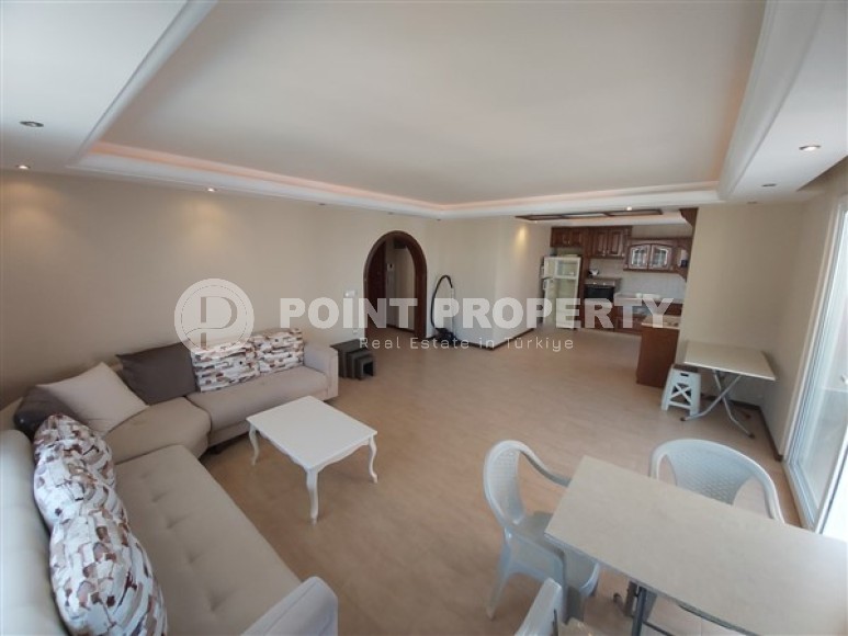 Furnished apartment on the first line from the sea in the center of Mahmutlar-id-5273-photo-1
