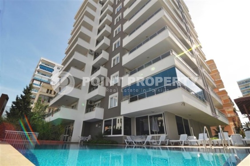 Spacious apartment with one bedroom 300 meters from the sea, in the center of Mahmutlar-id-5320-photo-1