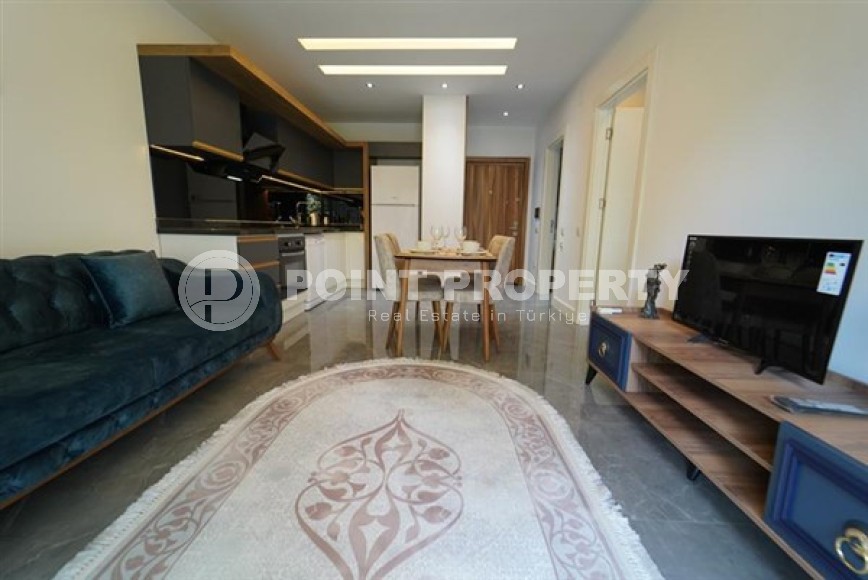 Furnished one bedroom apartment, 50 meters from the Mediterranean Sea, in the center of Alanya-id-5513-photo-1