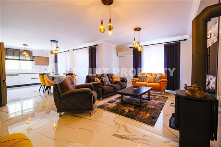 Spacious, bright apartment with modern design, three and a half kilometers from the sea, in the prestigious area of Alanya - Bektash-id-5668-photo-1