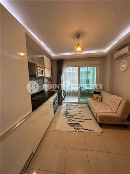 Compact furnished apartment 300 meters from the beach and promenade-id-5681-photo-1