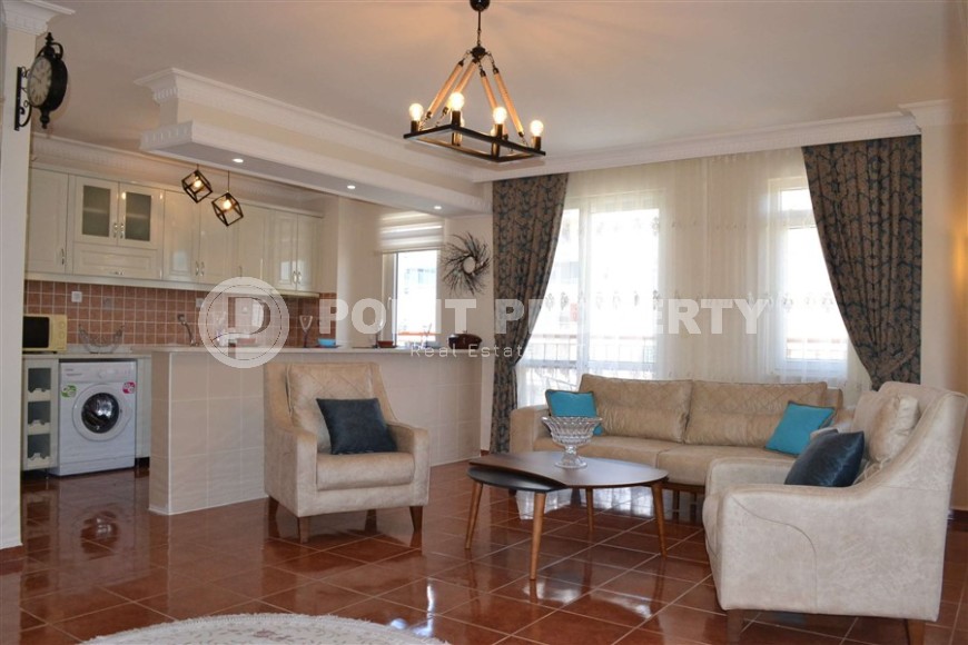 Bright, cozy apartment, with furniture and household appliances, 300 meters from the sea-id-5807-photo-1