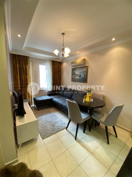 Compact, ready-to-move-in apartment 1+1, with a total area of 45 m2, in the very center of Alanya-id-5794-photo-1