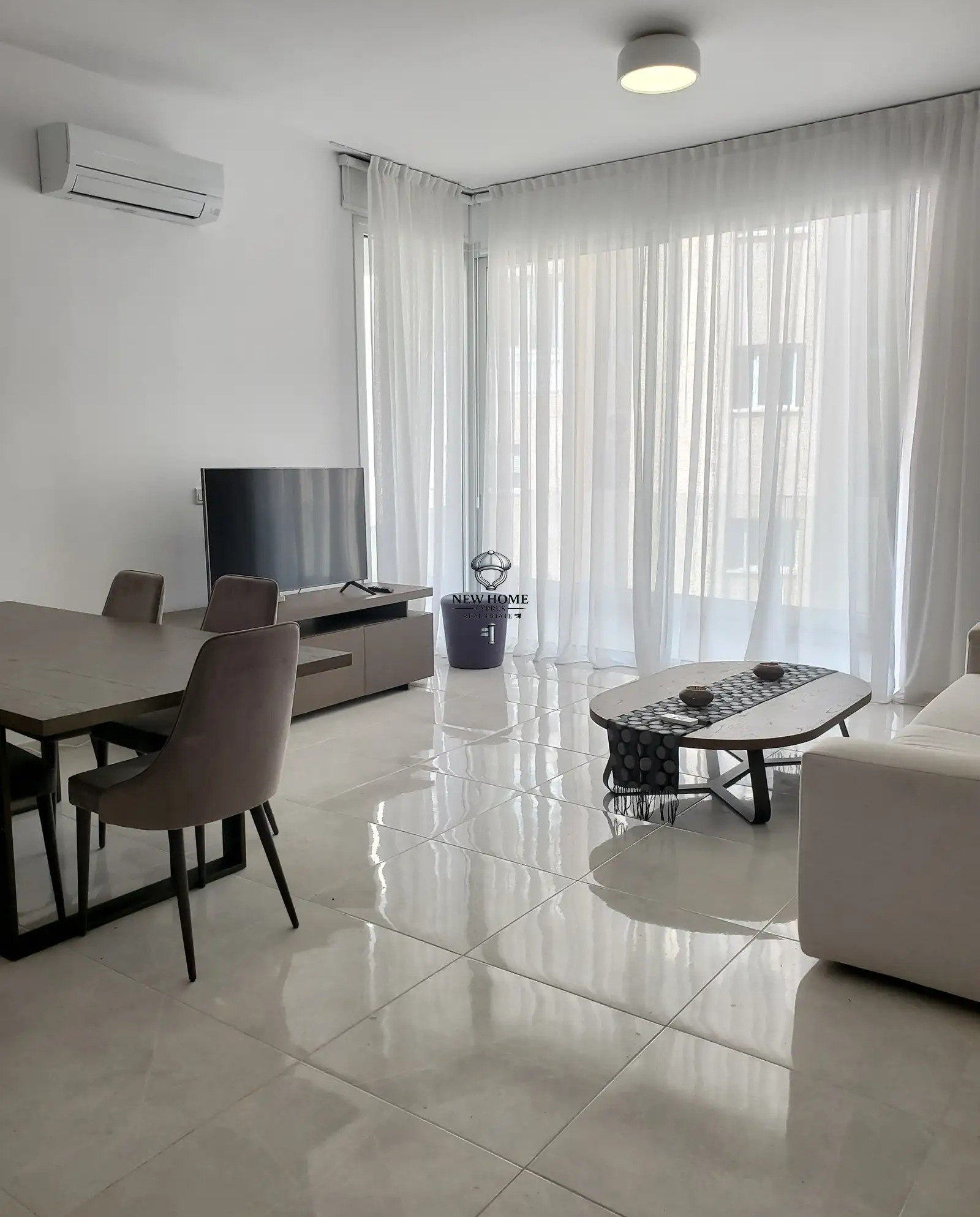 1-bedroom apartment in Mesa Geitonia, Limassol — 3