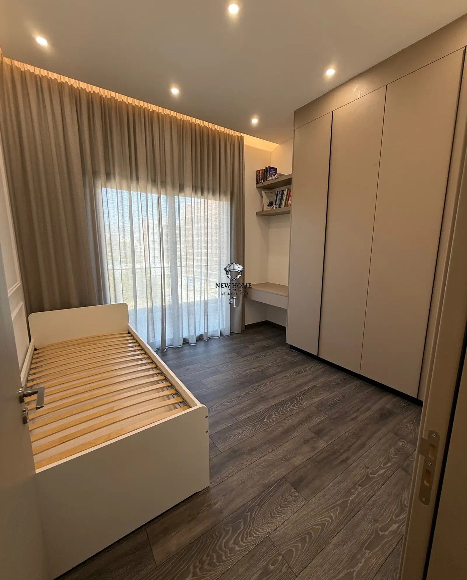 3-bedroom penthouse in Germasogeia, Limassol — 1