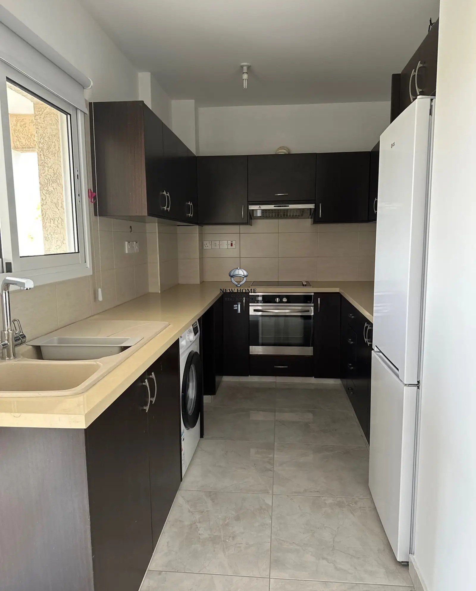 2-bedroom apartment in Old Town, Limassol — 3