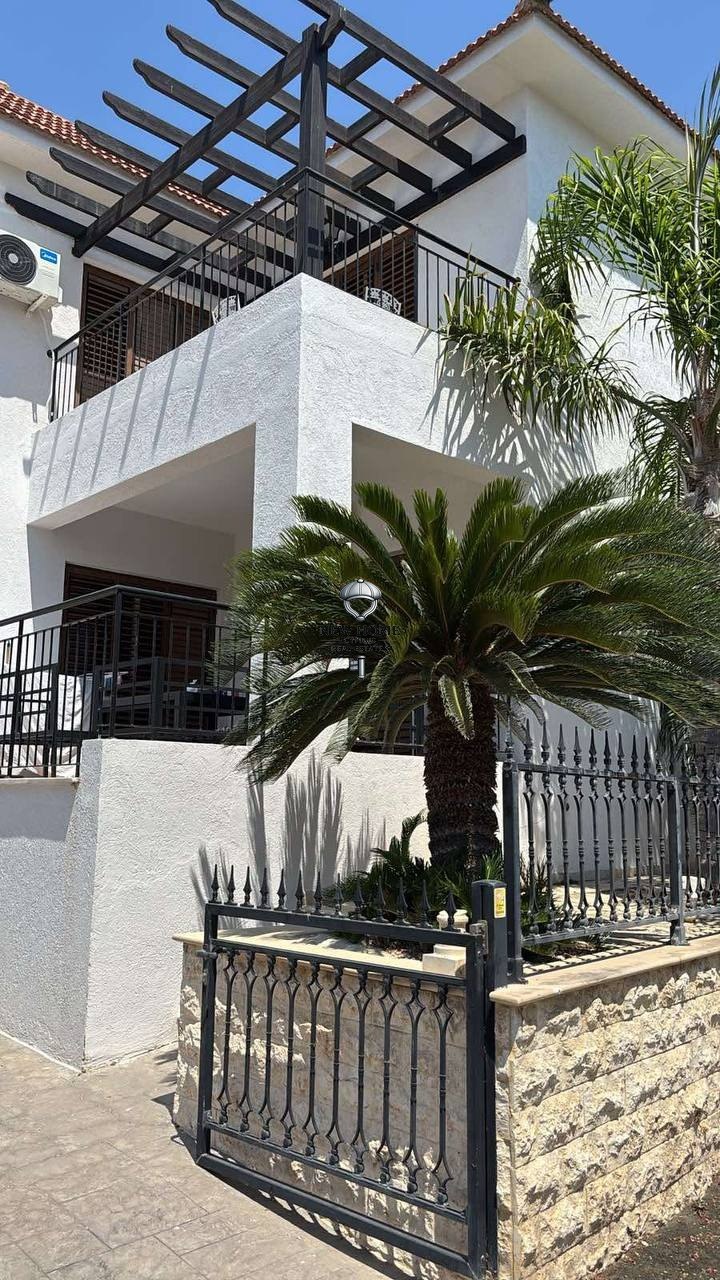 3-bedroom house in Agios Tychonas, Limassol — 7