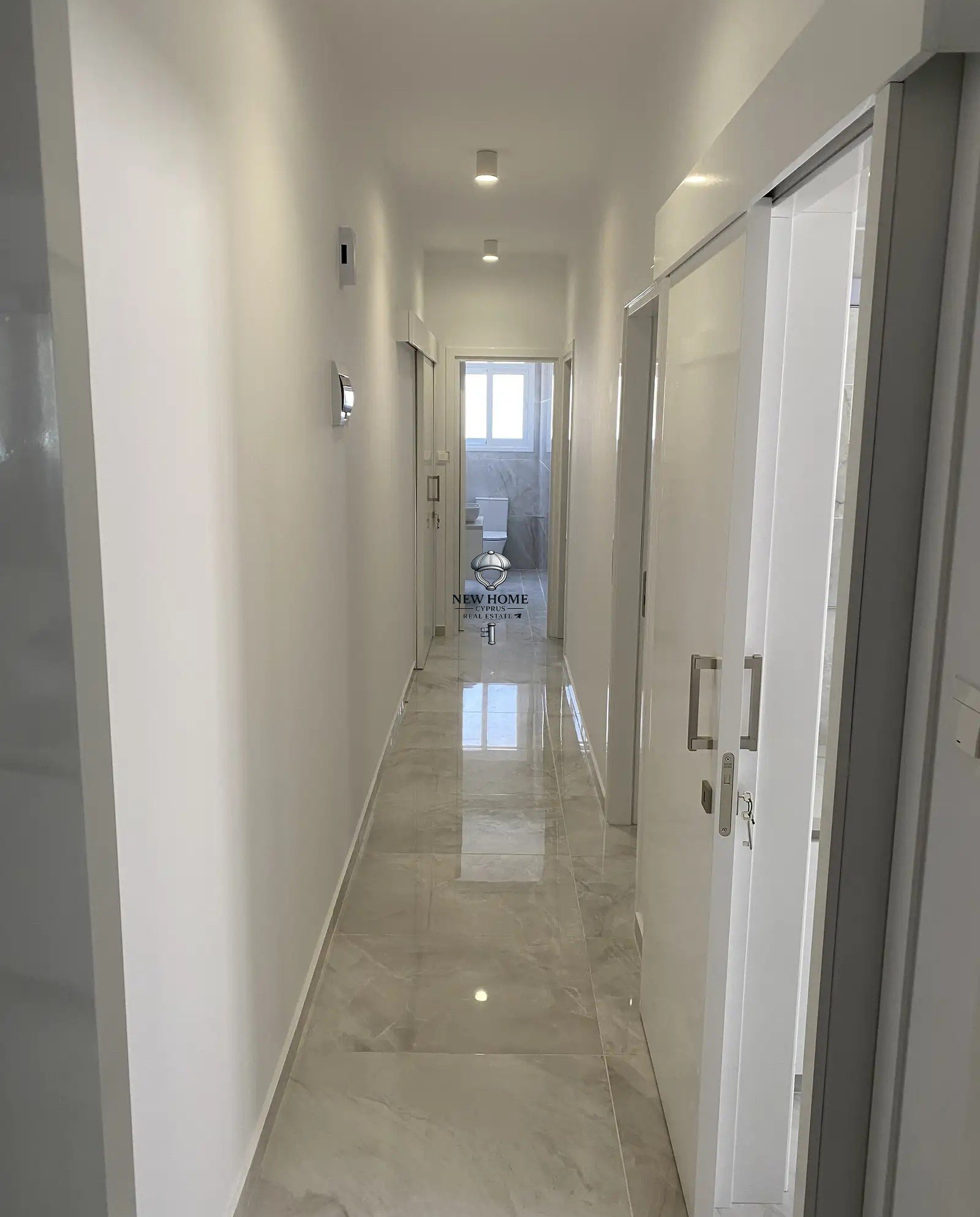 3-bedroom apartment in Agios Tychonas, Limassol — 7