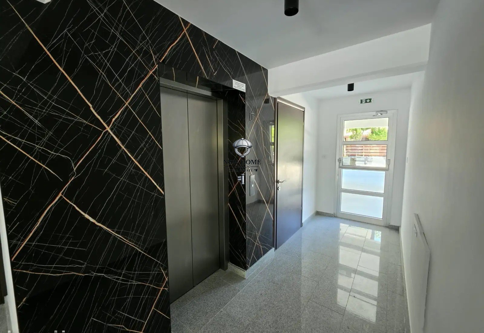 Penthouse, 1 bedroom — 4