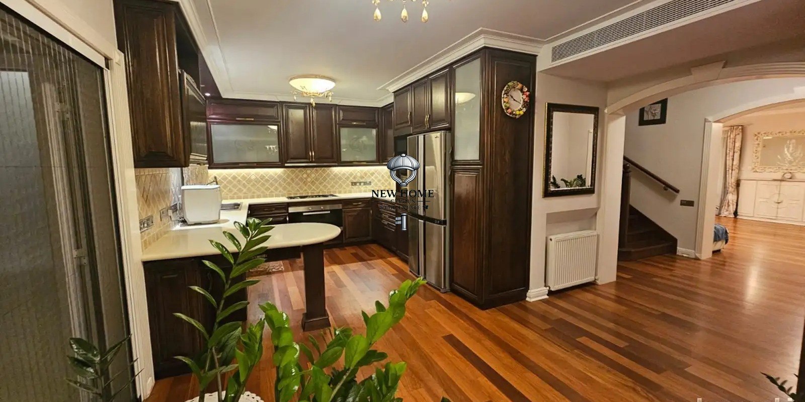 House, 4 bedrooms — 8