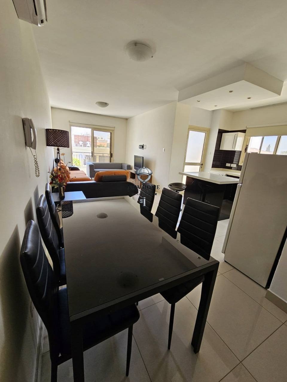 Apartment, 2 bedrooms — 4