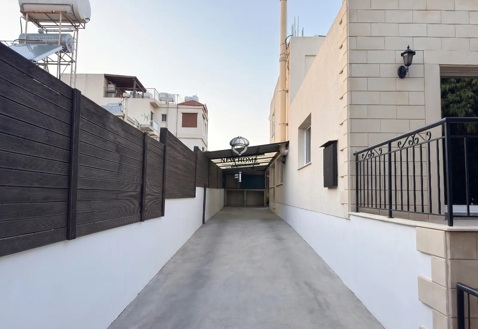 House, 3 bedrooms — 3