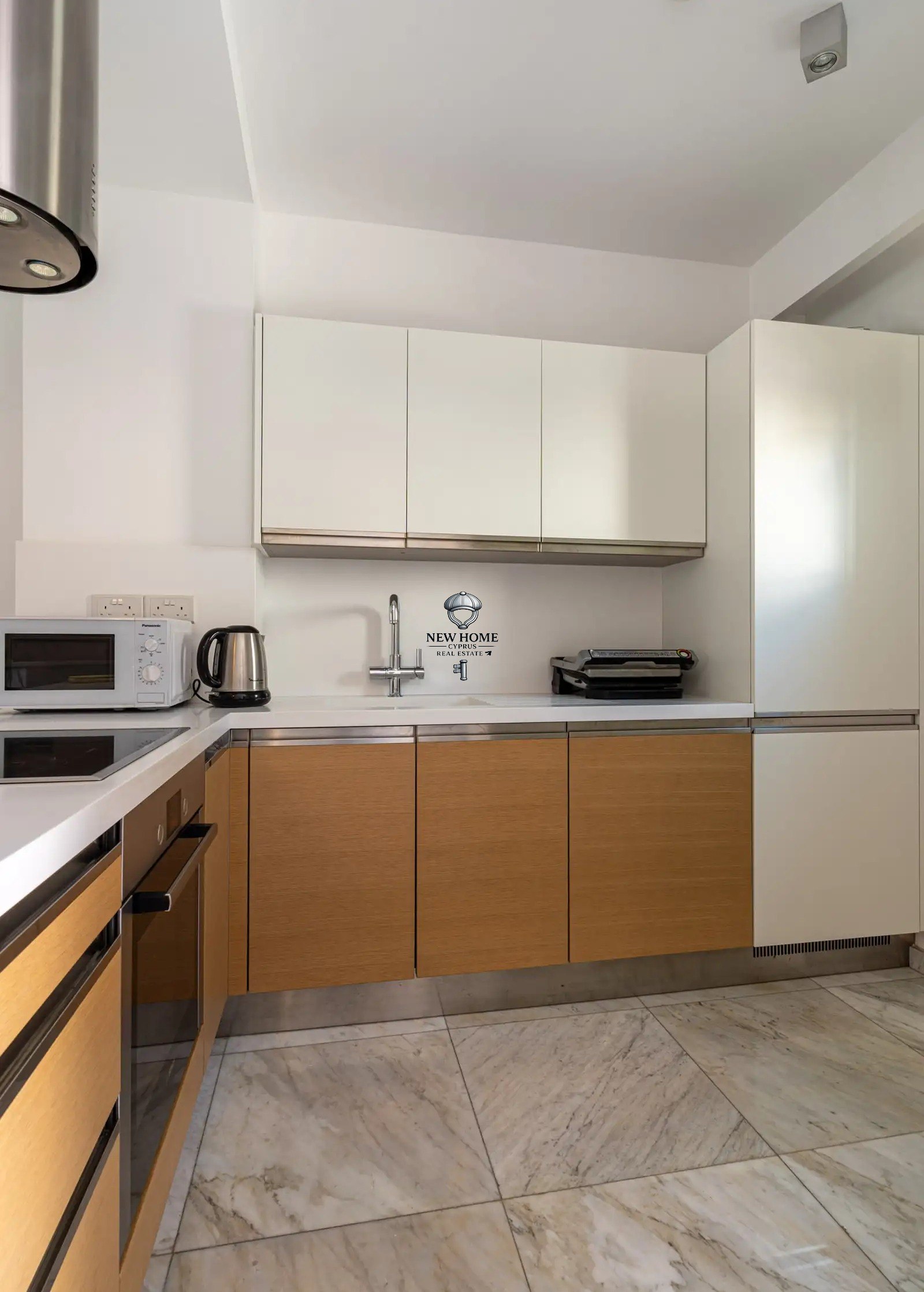 House, 3 bedrooms — 9