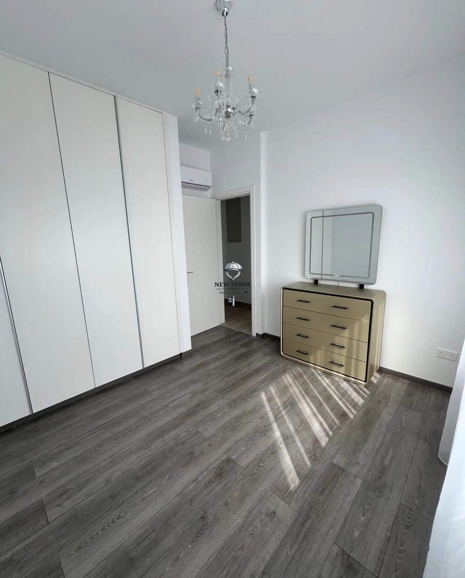 Apartment, 3 bedrooms — 3