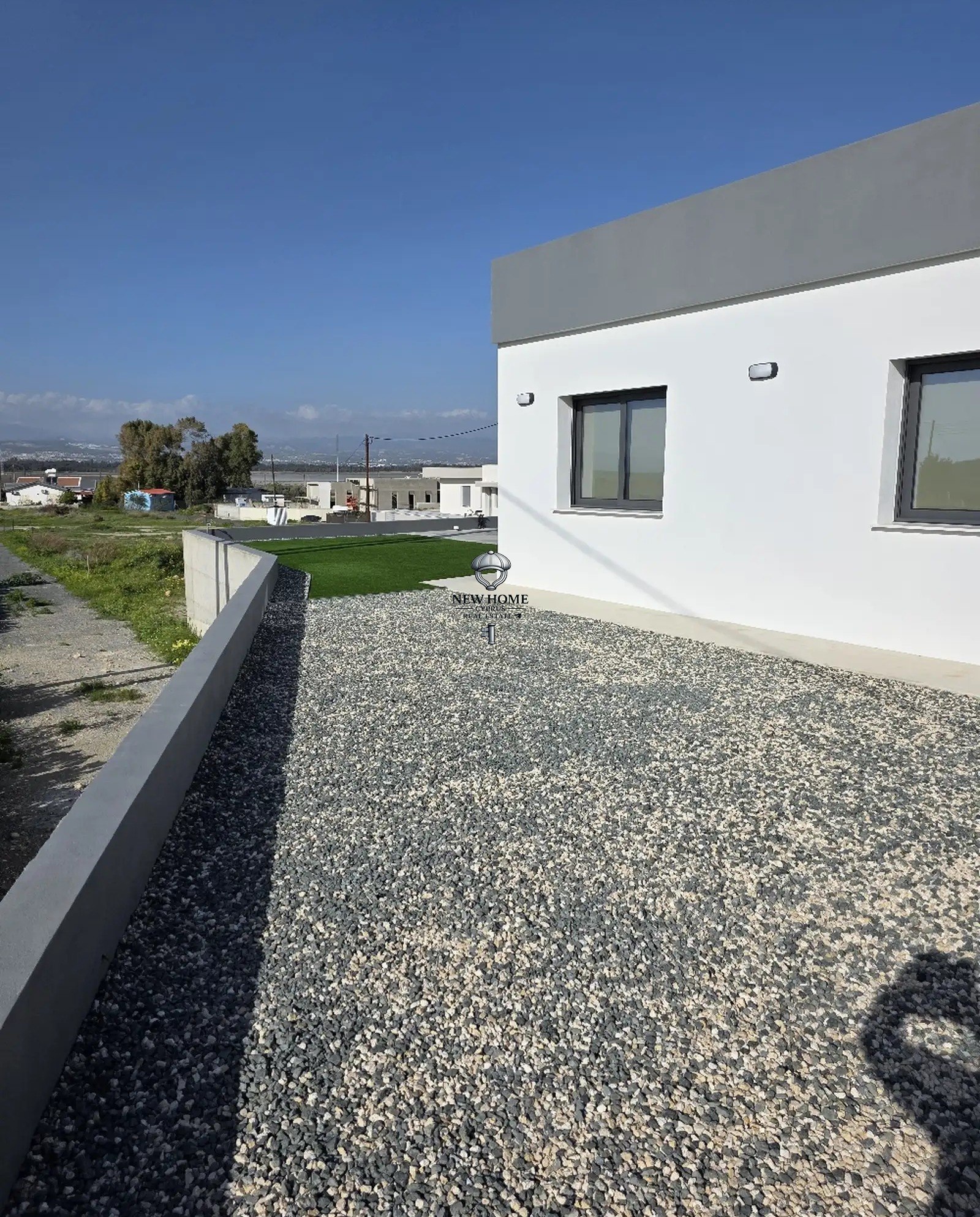 House, 3 bedrooms — 3