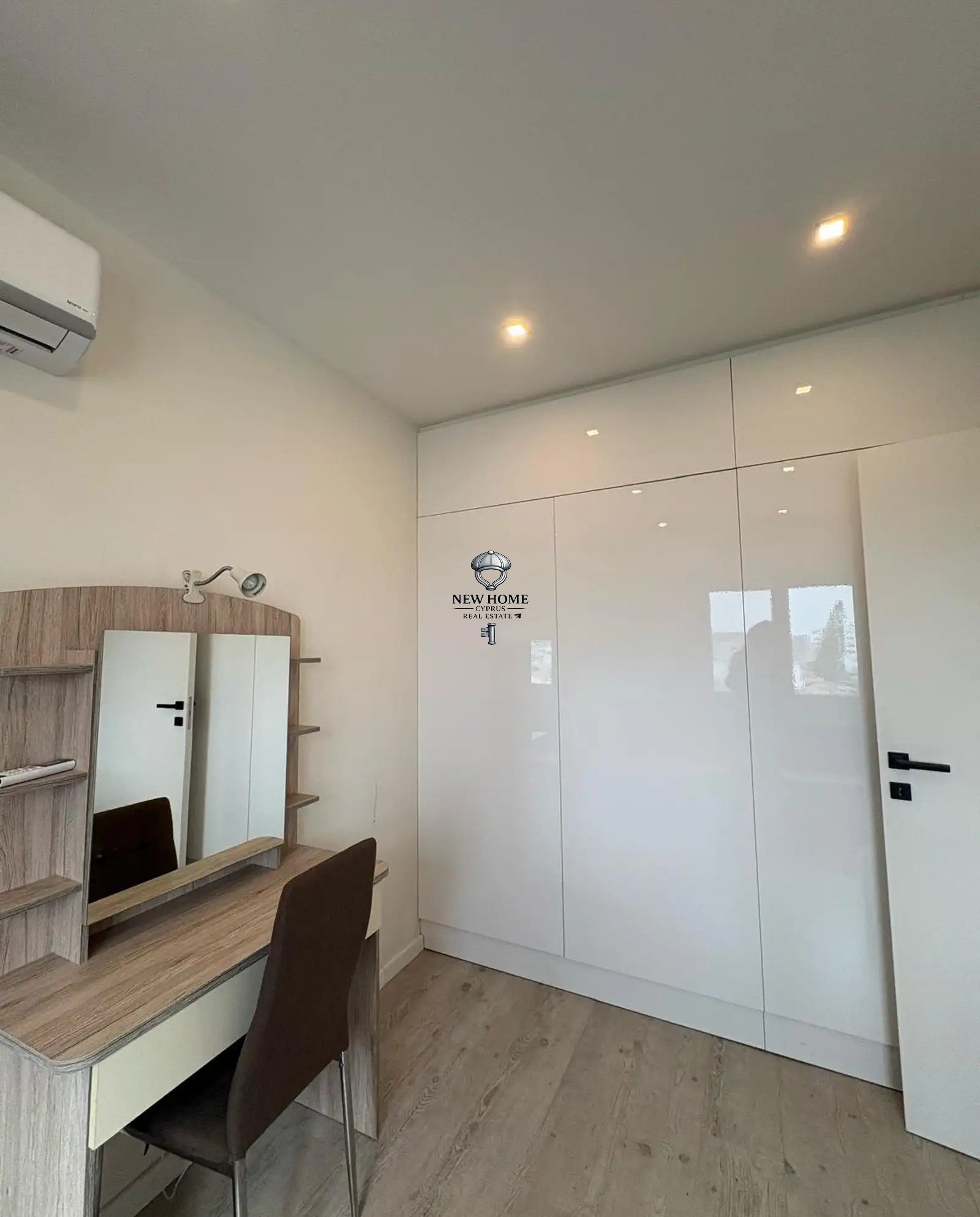 Apartment, 2 bedrooms — 6