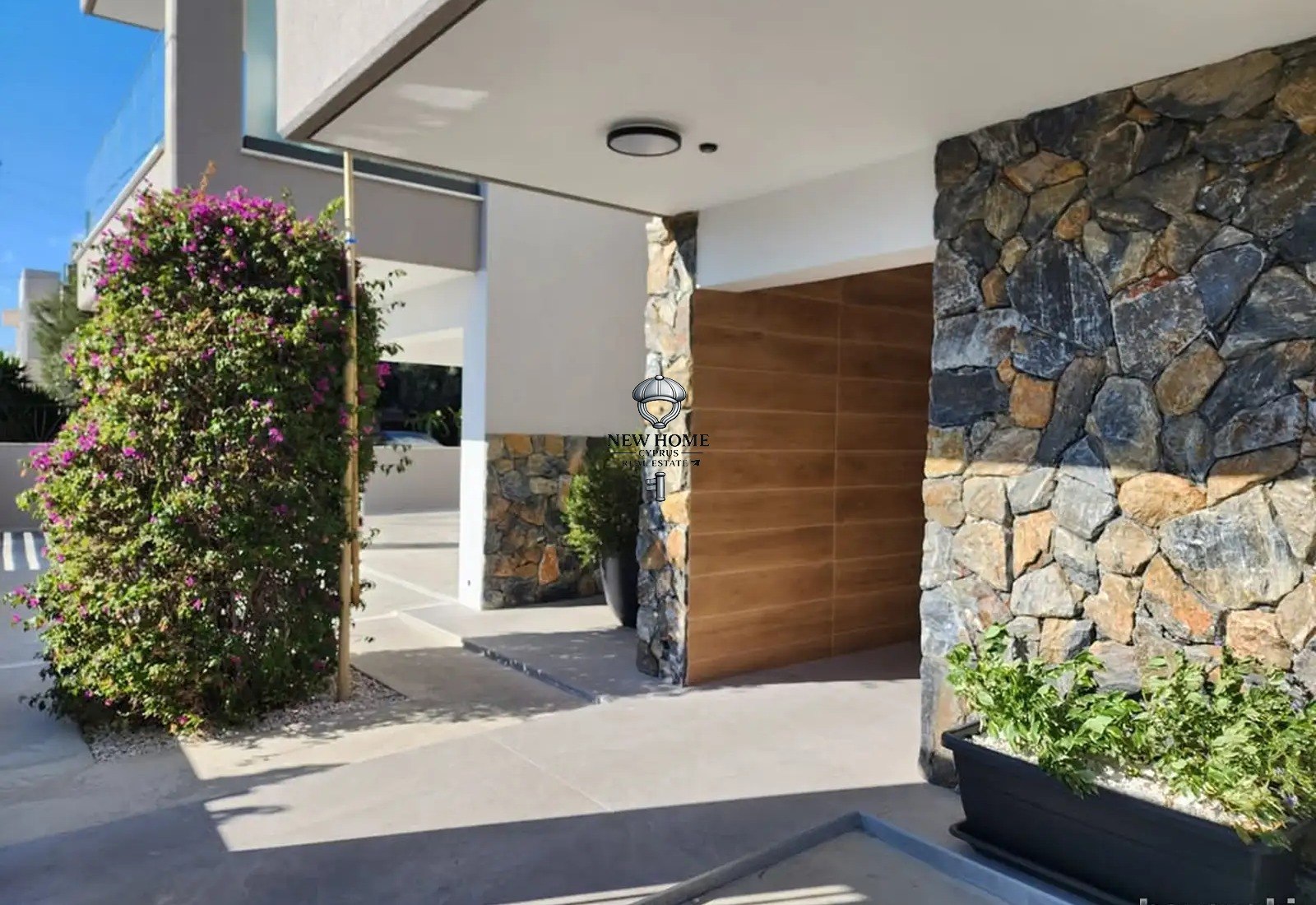 Apartment, 2 bedrooms — 8