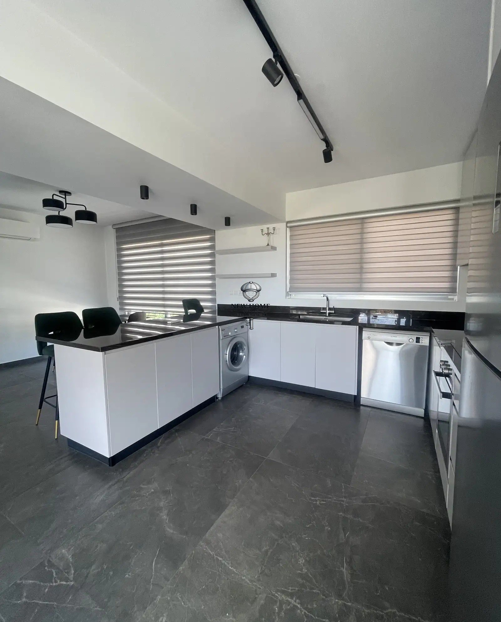 Apartment, 2 bedrooms — 2