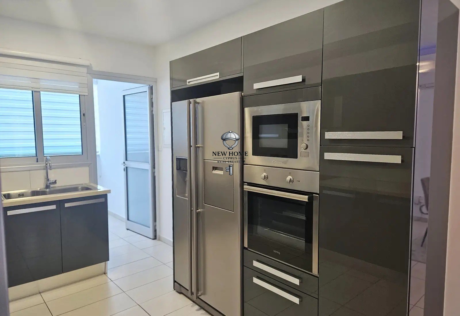 Apartment, 3 bedrooms — 3
