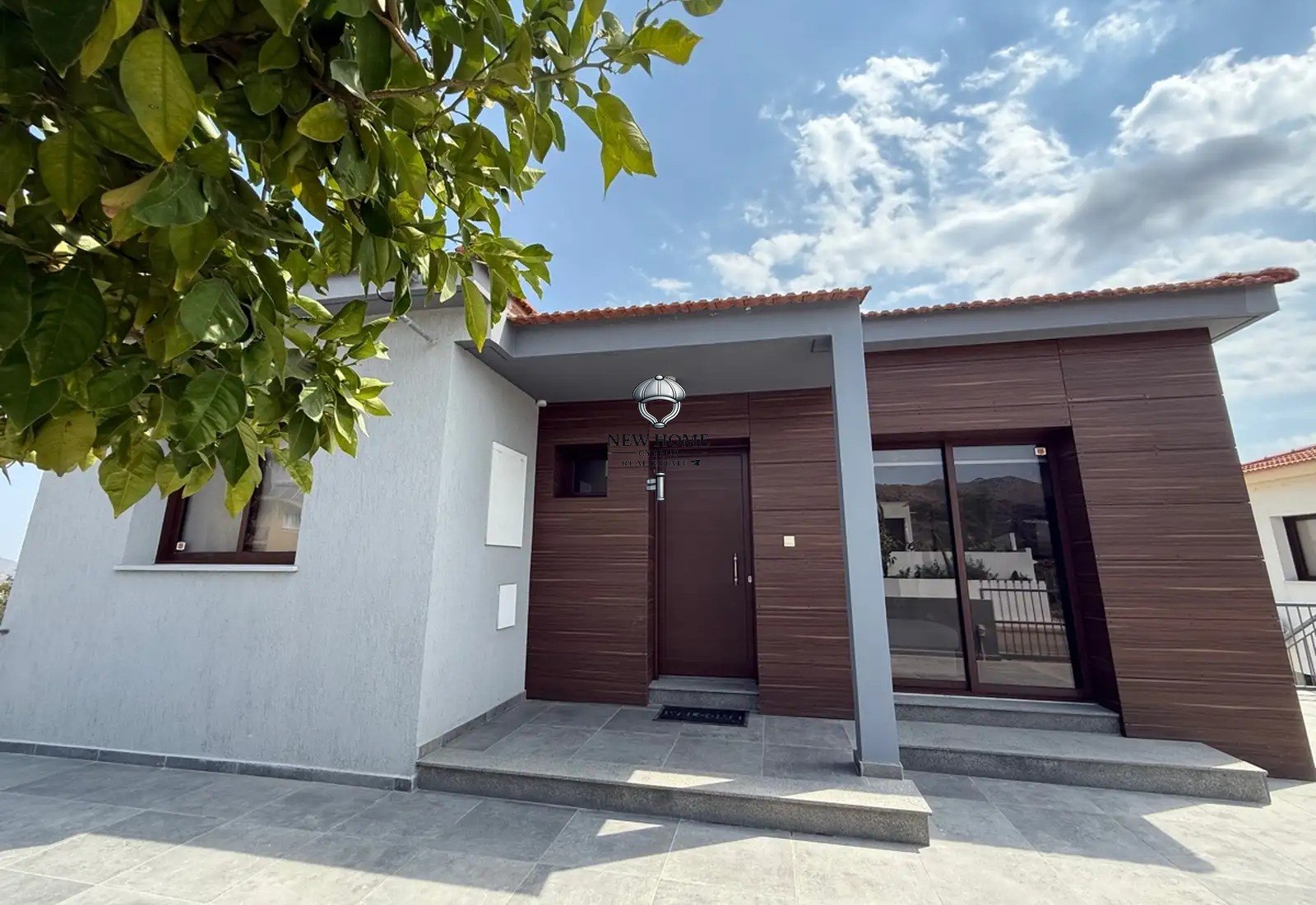 House, 3 bedrooms — 5