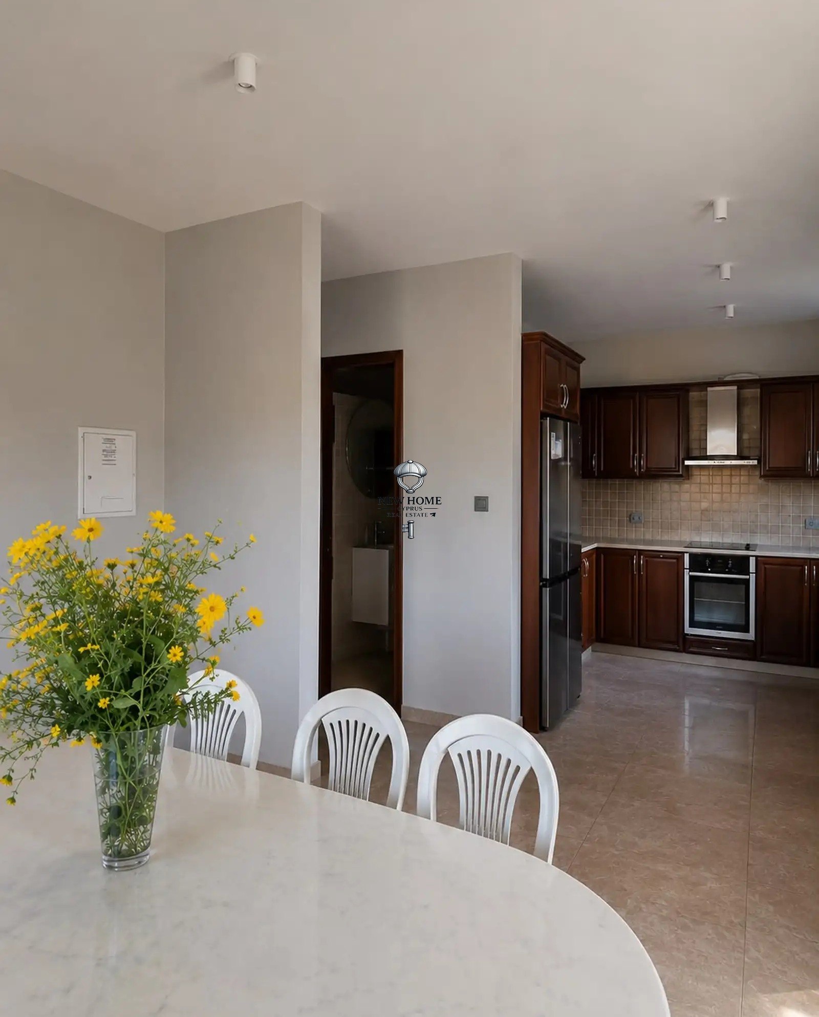 House, 3 bedrooms — 9