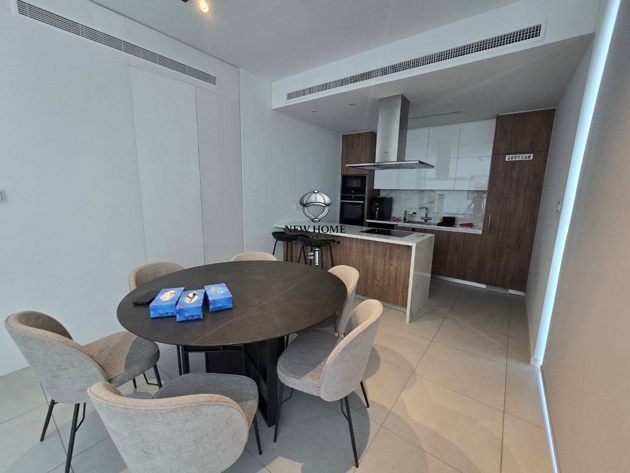 Apartment, 2 bedrooms — 4