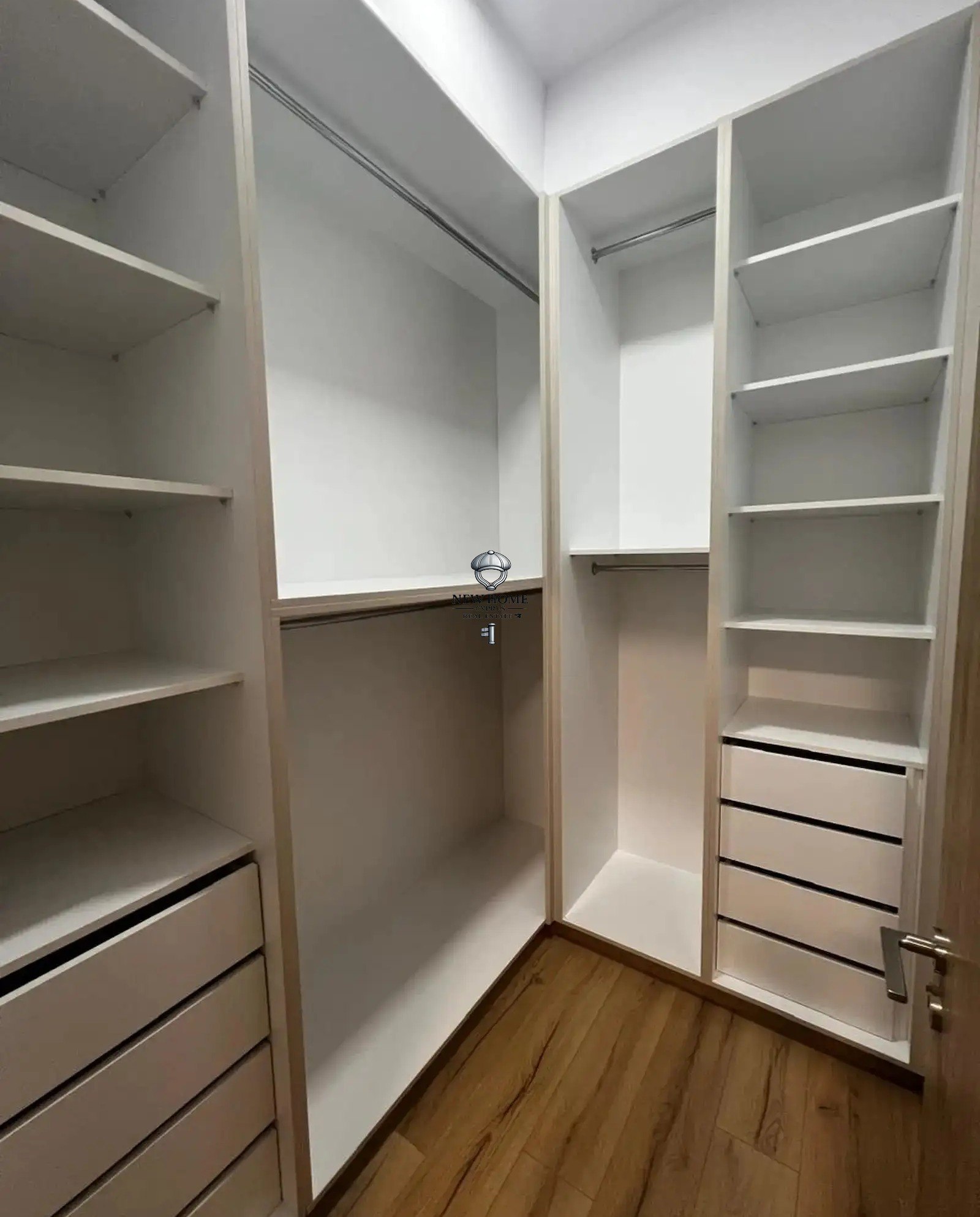 Apartment, 2 bedrooms — 2