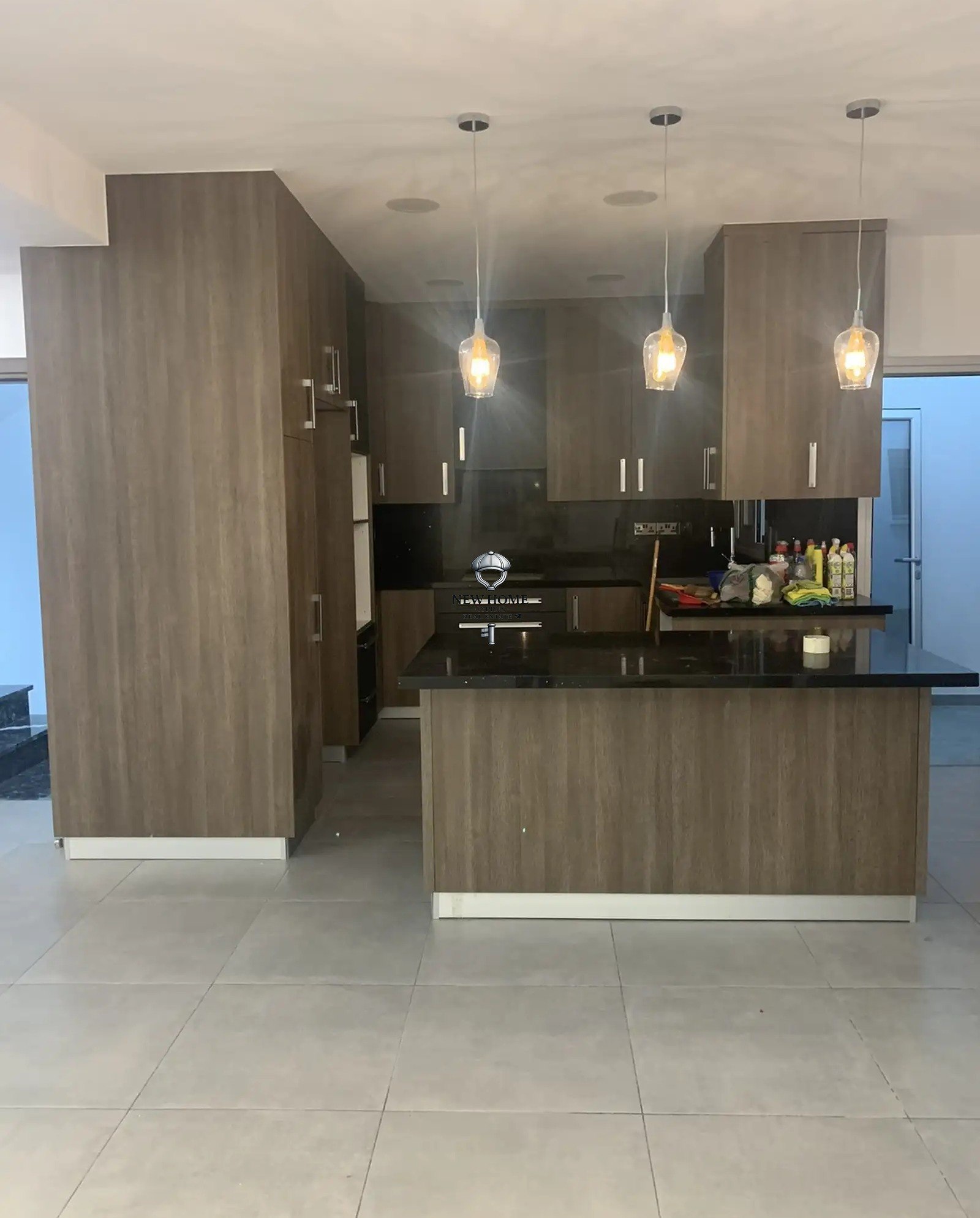 House, 3 bedrooms — 3