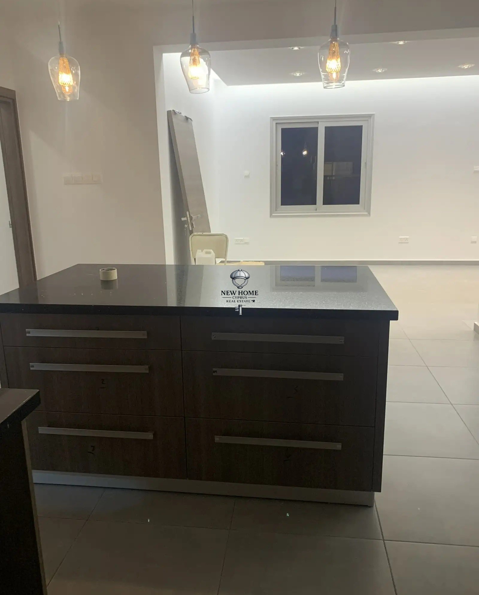 House, 3 bedrooms — 5