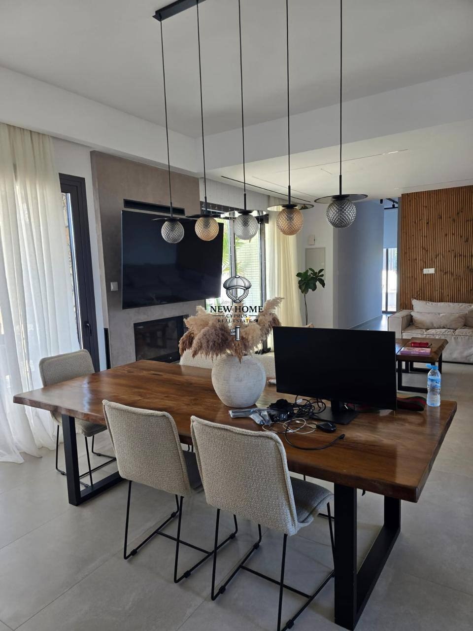 House, 4 bedrooms — 8