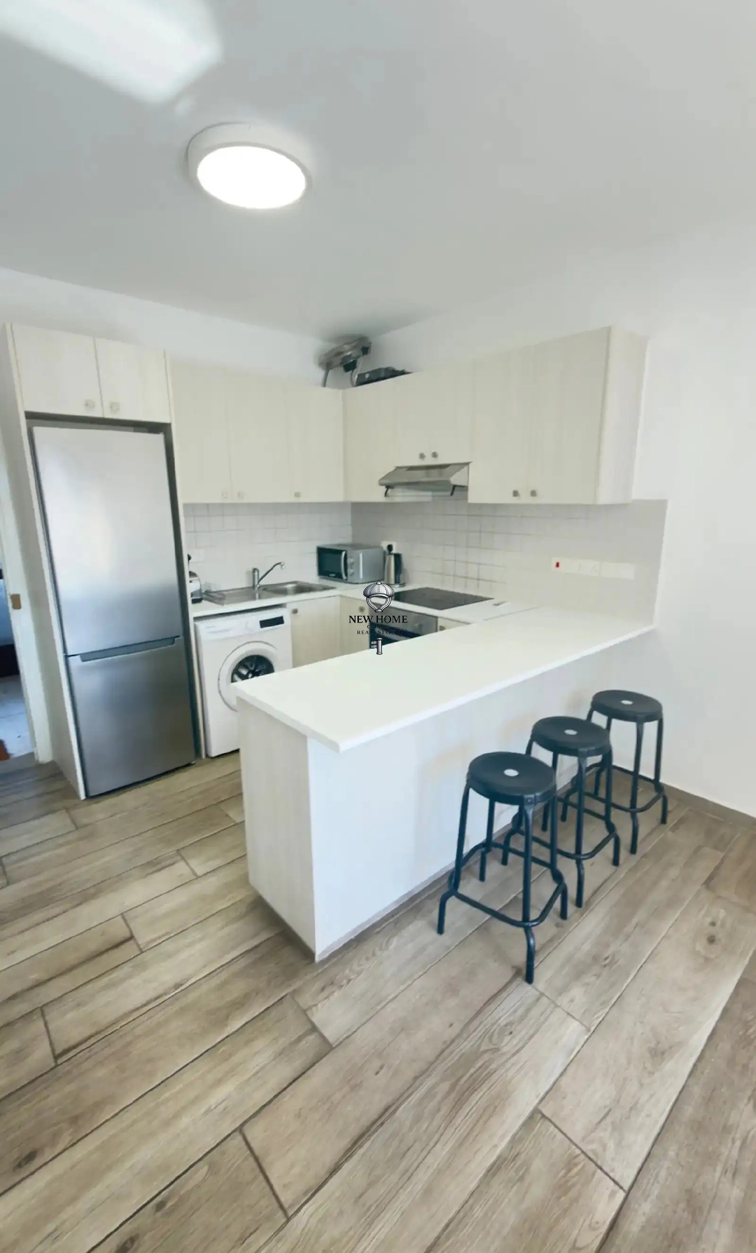 Apartment, 3 bedrooms — 2