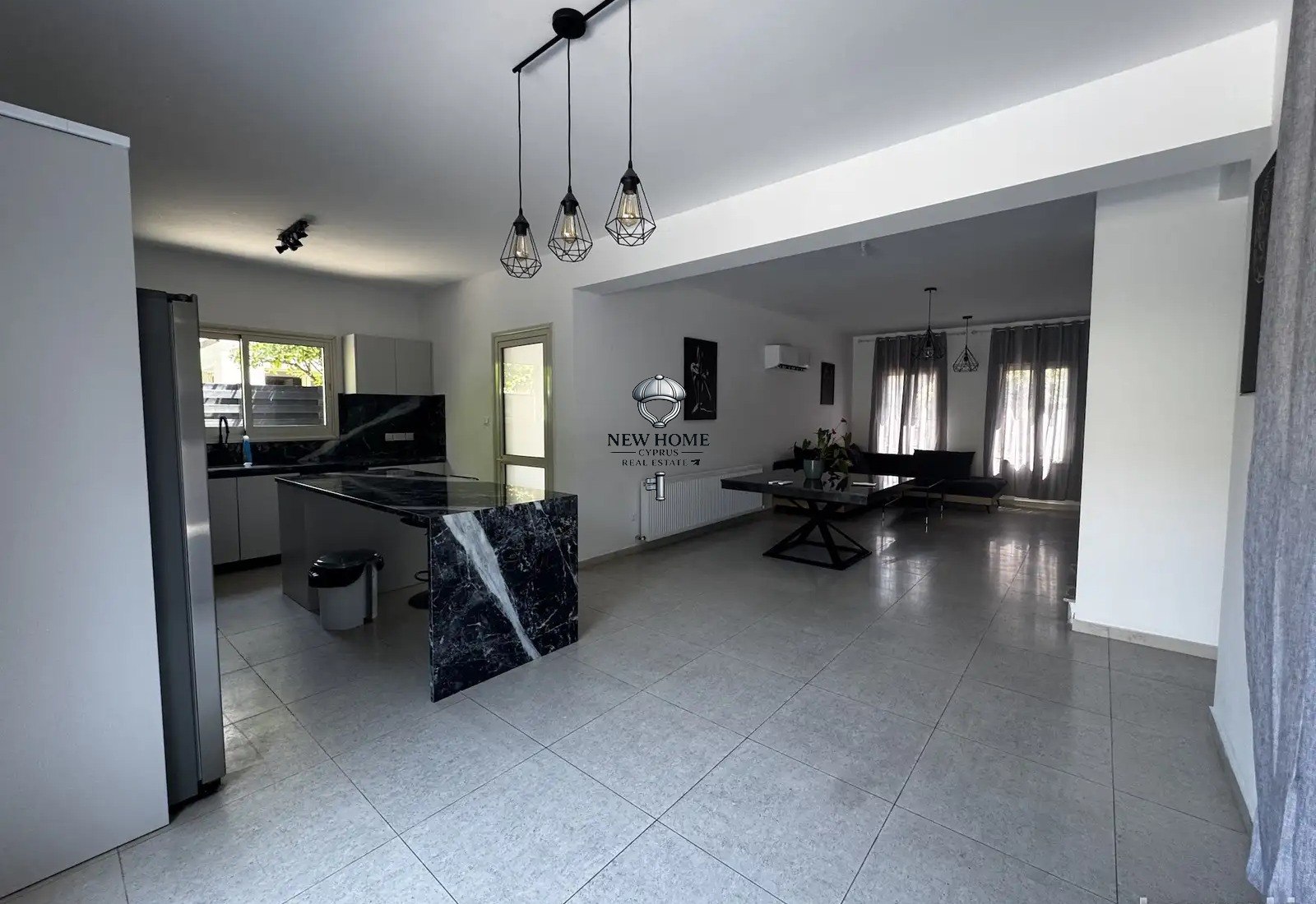 House, 6 bedrooms — 6
