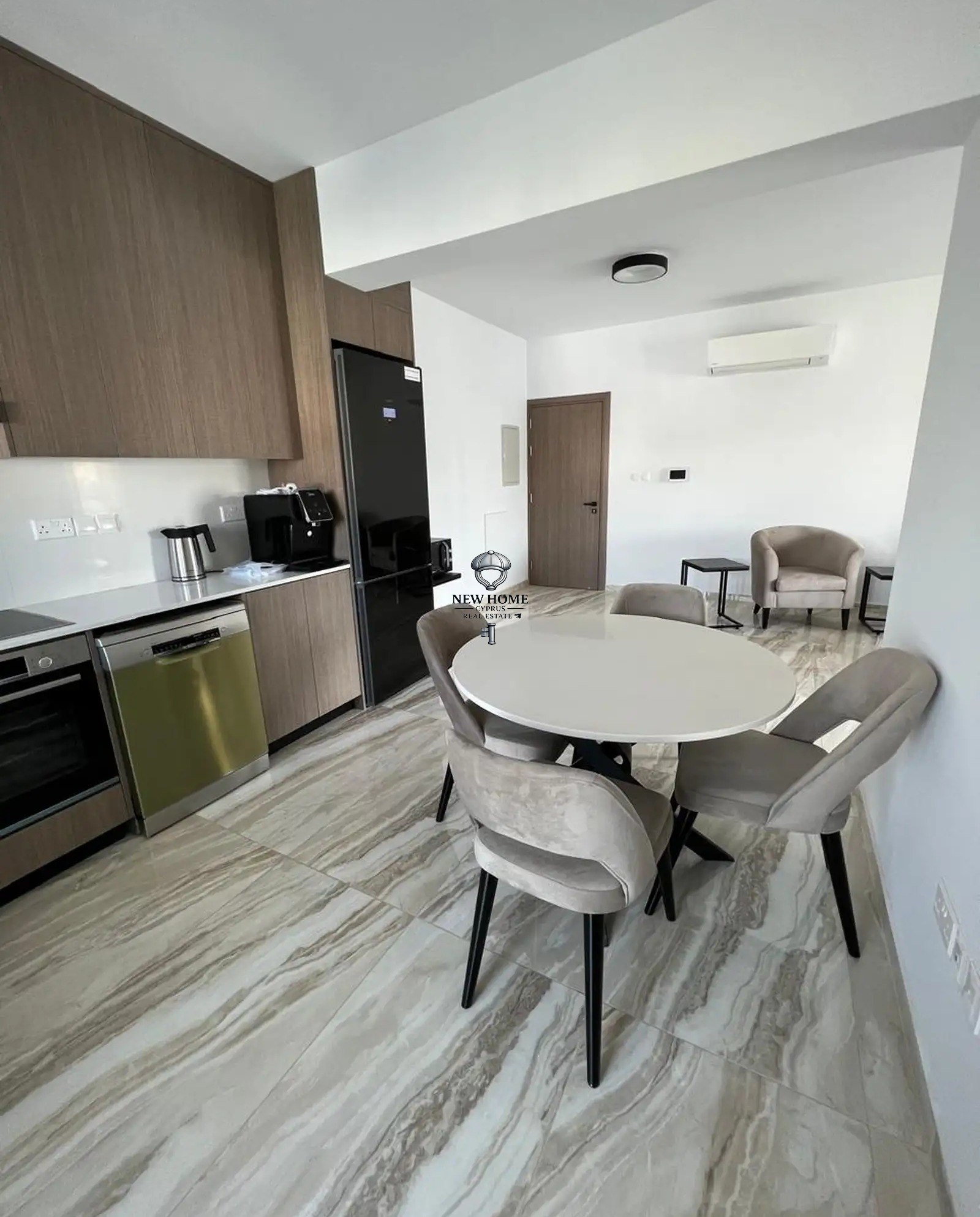 Apartment, 2 bedrooms — 8