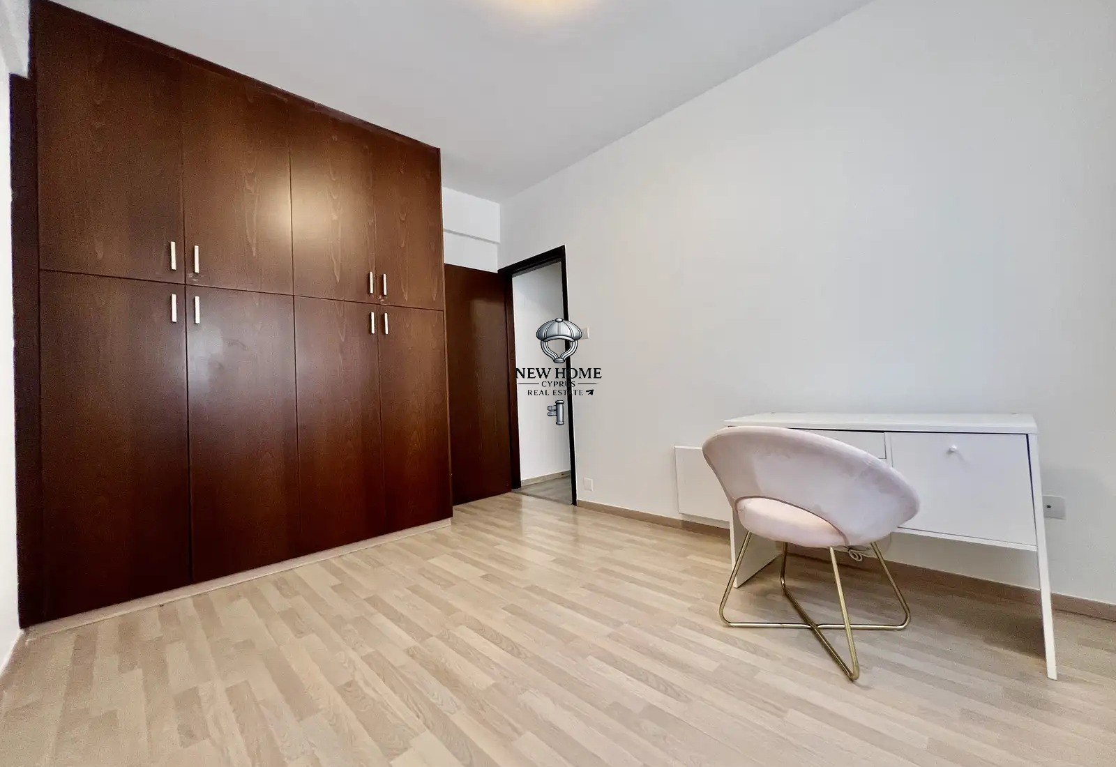 Apartment, 2 bedrooms — 4