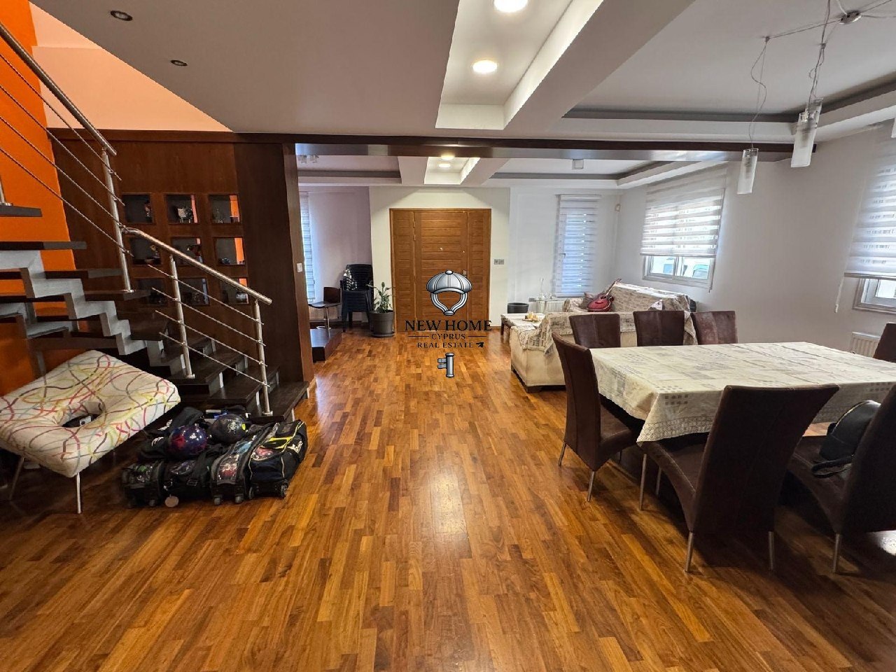 House, 4 bedrooms — 8
