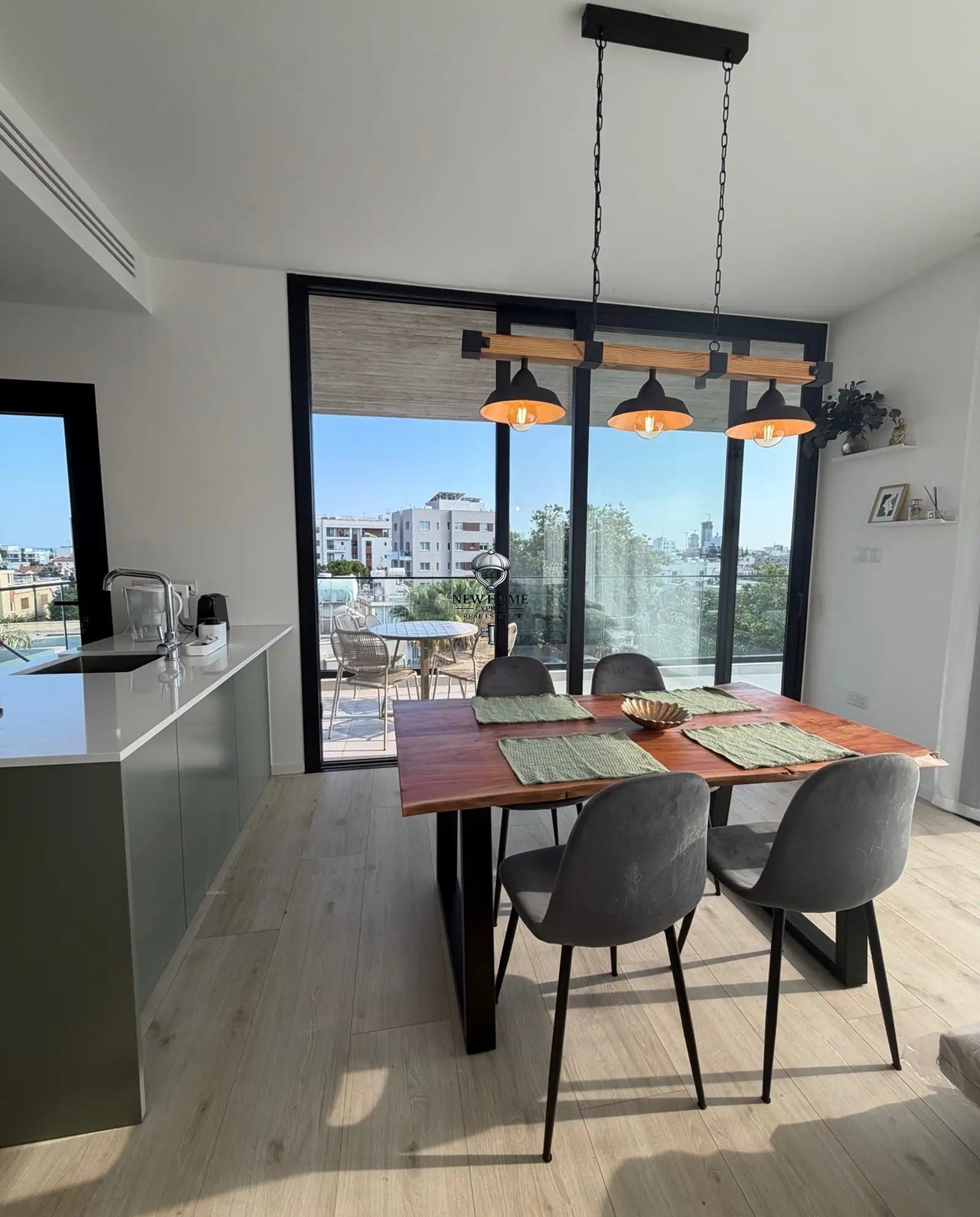 Apartment, 2 bedrooms — 5