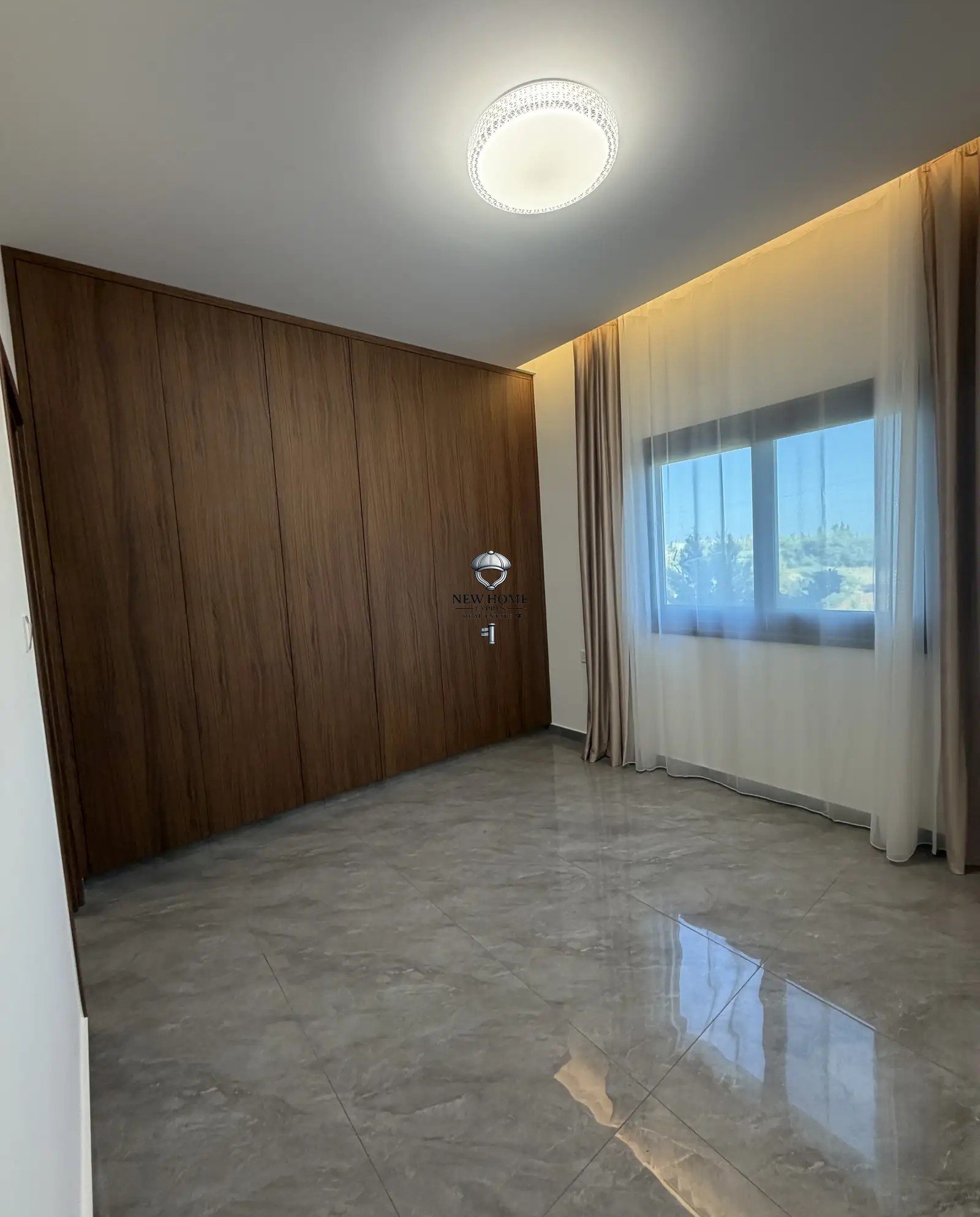 House, 3 bedrooms — 7