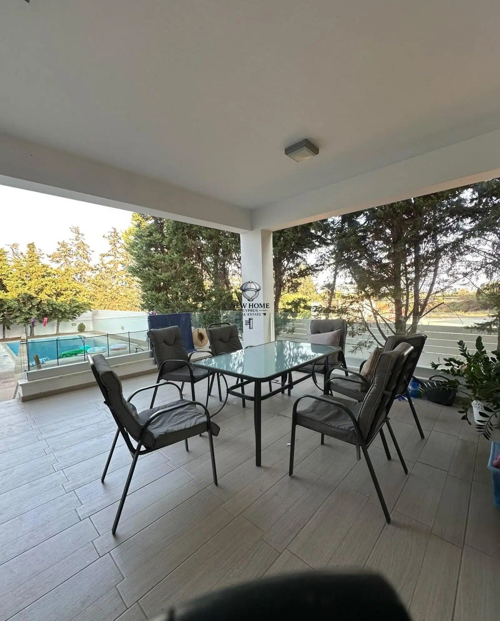Villa, 5 bedrooms — 2