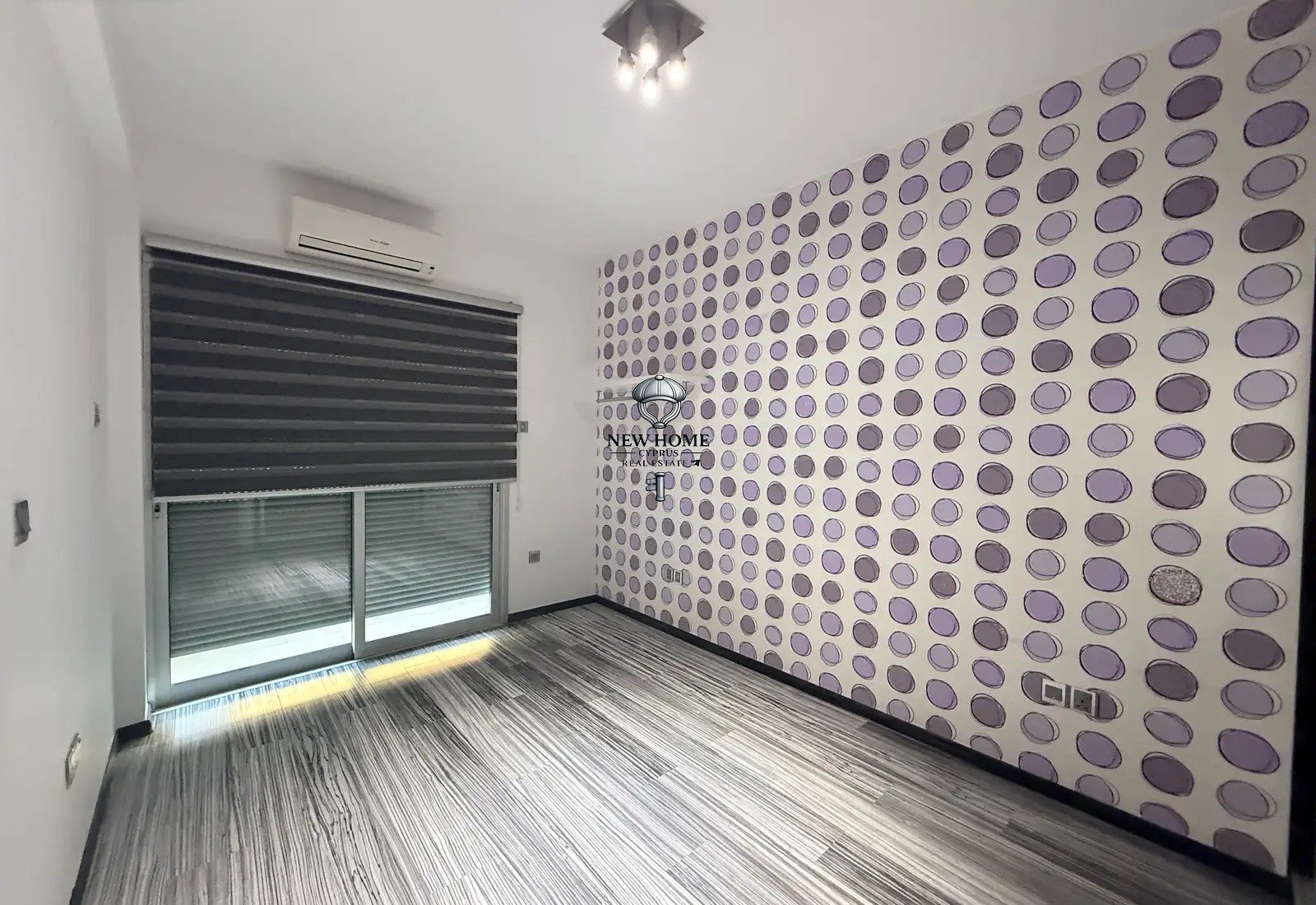 House, 3 bedrooms — 8