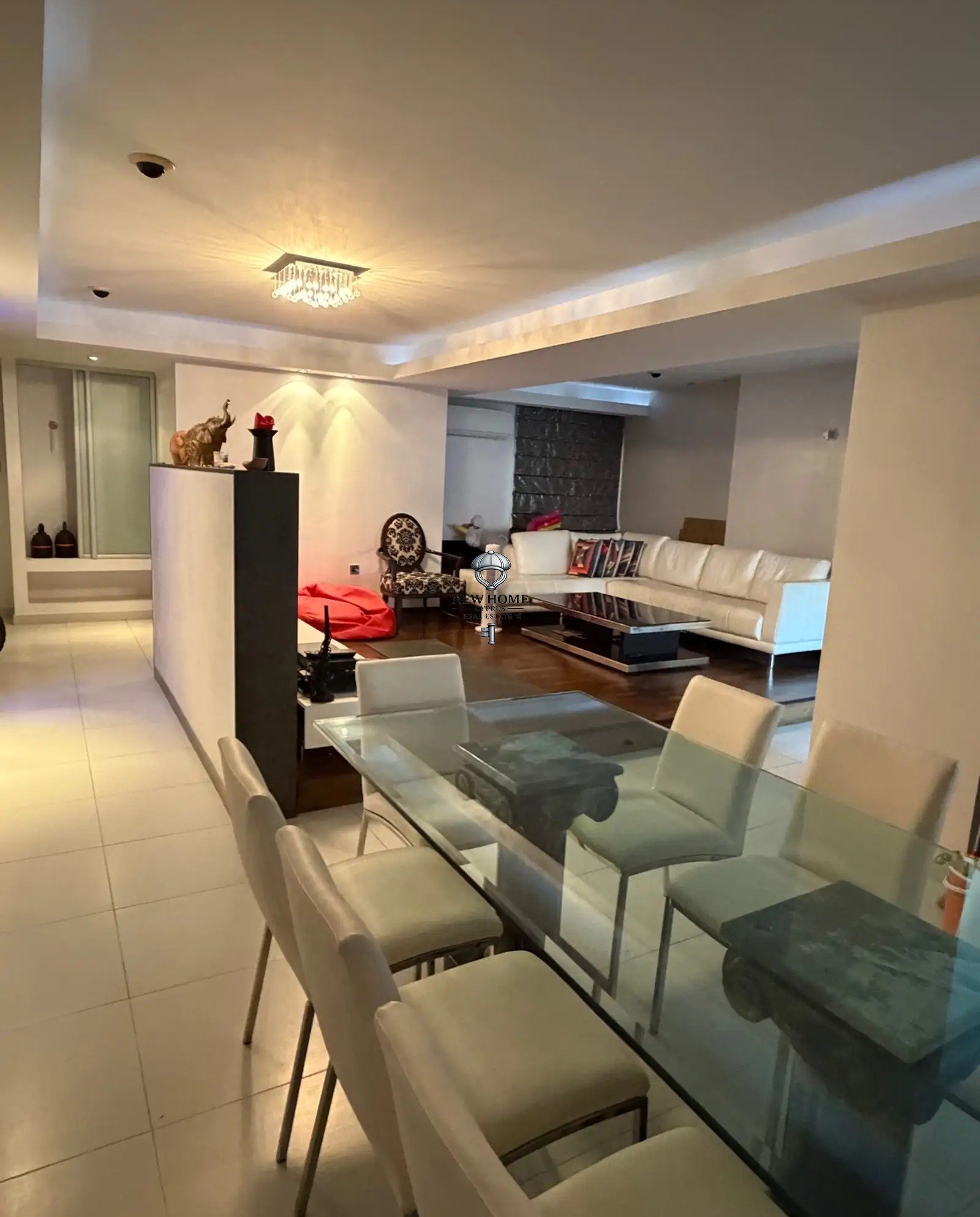 Apartment, 2 bedrooms — 4