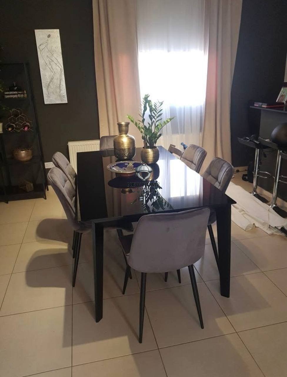 House, 3 bedrooms — 2