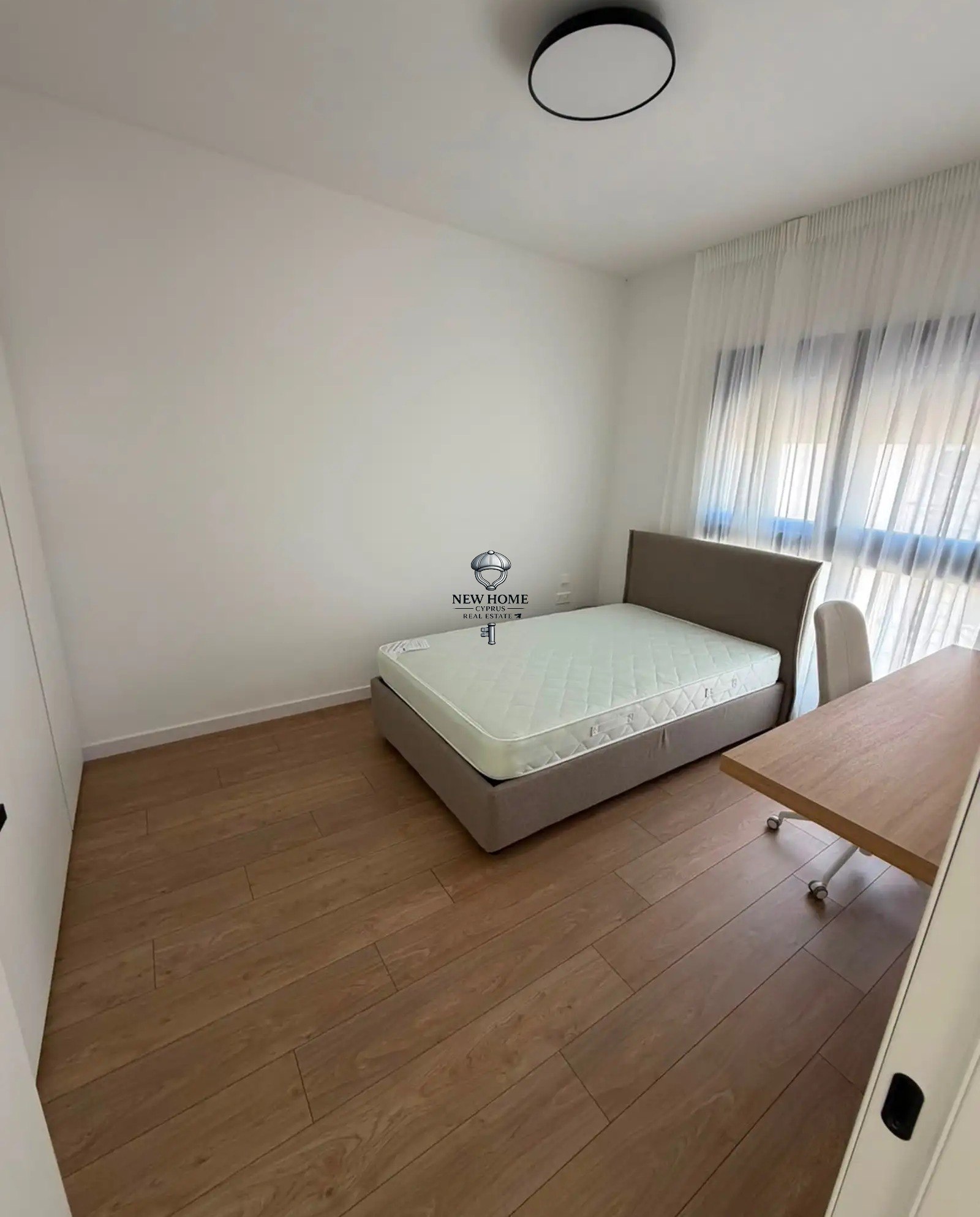 House, 5 bedrooms — 2
