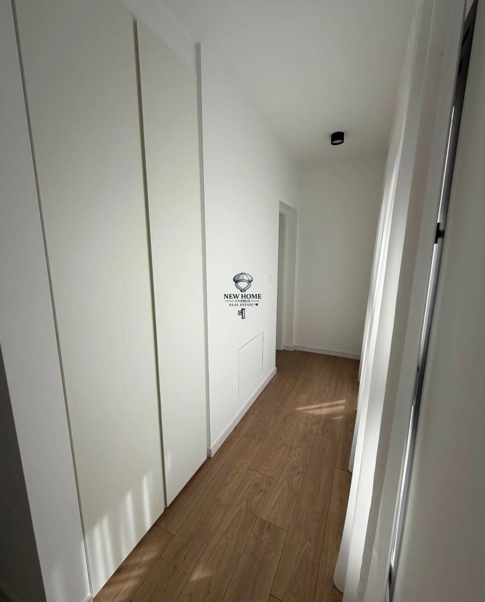 House, 5 bedrooms — 4