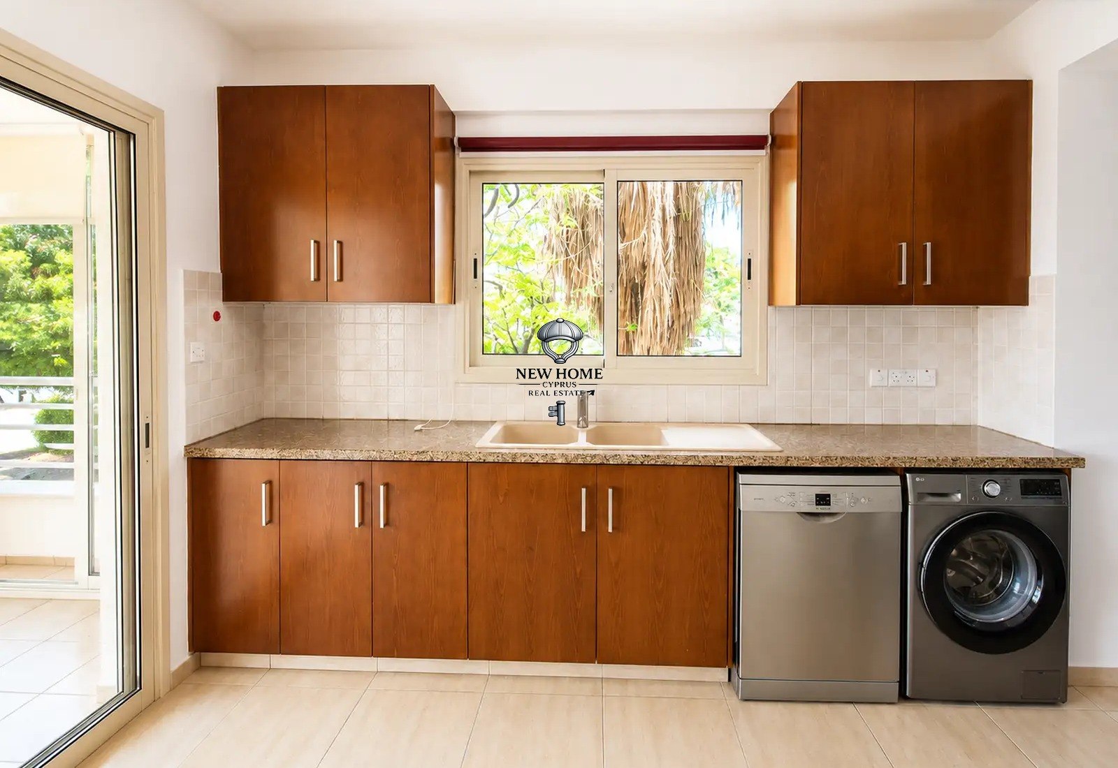 Apartment, 3 bedrooms — 8