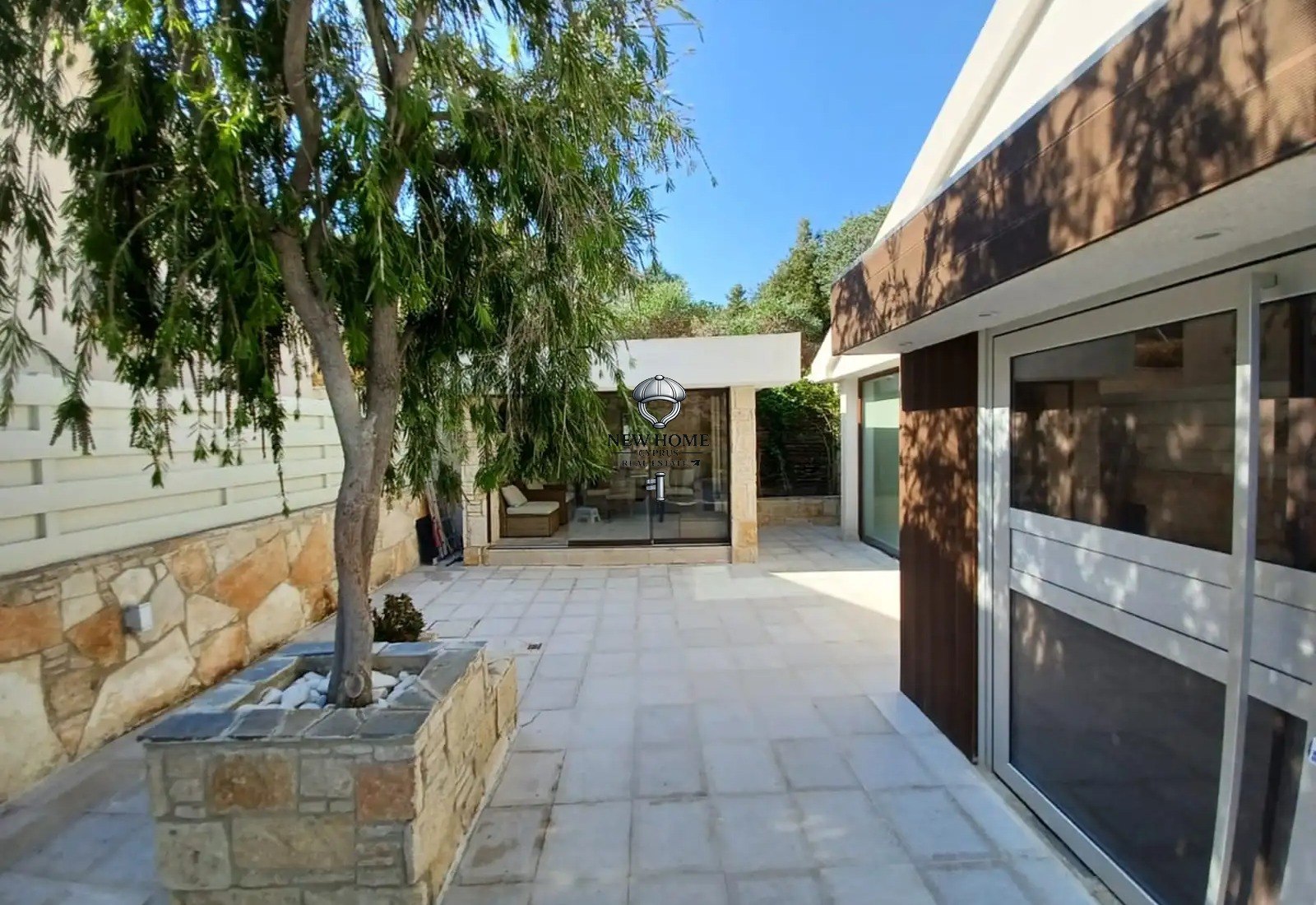 House, 3 bedrooms — 10
