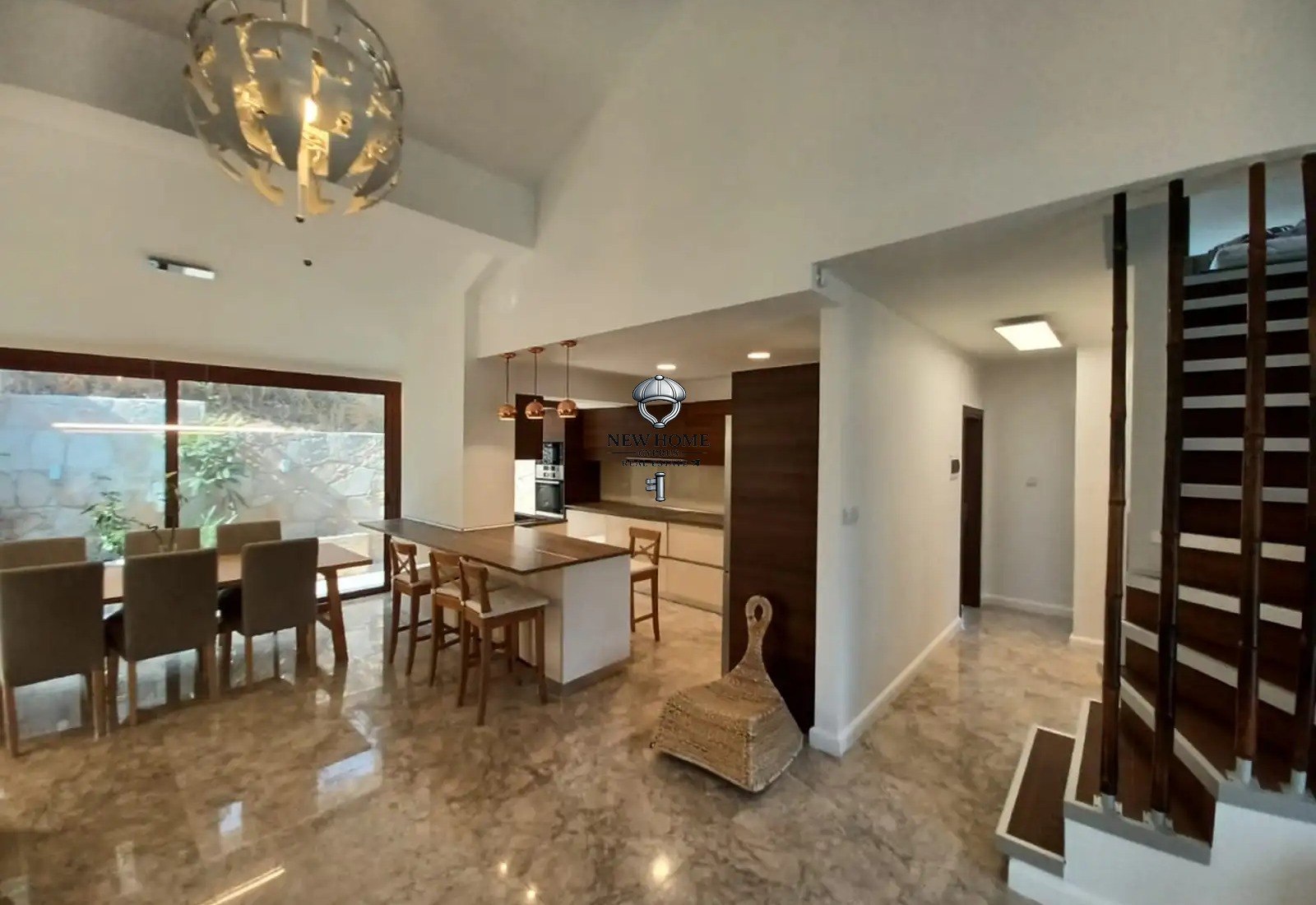 House, 3 bedrooms — 7