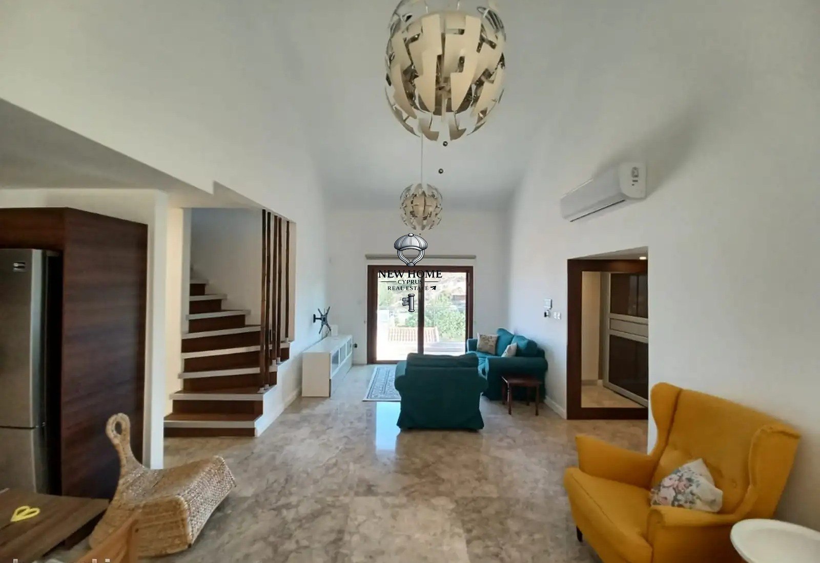 House, 3 bedrooms — 8