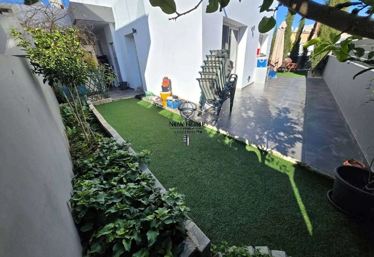 House, 5 bedrooms — 4